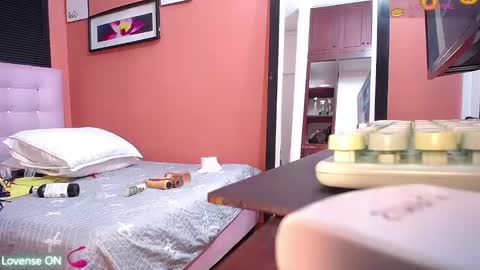 Miss Evelyn  online show from 03-02-25, 12:32