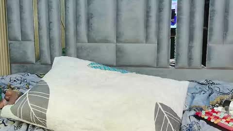 Miss Evelyn  online show from 09-22-25, 12:45