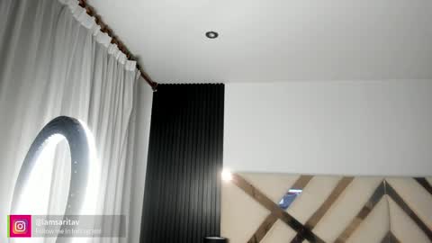 Sara Vanegas online show from 04-01-26, 12:06