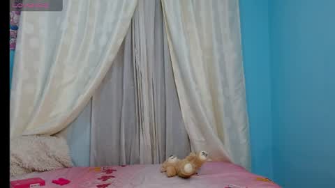 missbrithanyxxx online show from 07-18-26, 10:57