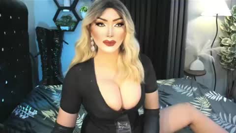 Snapshot of misschannel4sub chatting on 06-19-26, 06:23 PRIESTESS CHANNEL online show from 06-19-26, 06:23