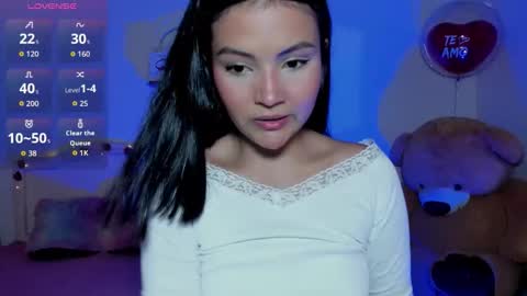 Snapshot of misschelsea01 chatting on 10-08-25, 01:25 Chelsea online show from 10-08-25, 01:25