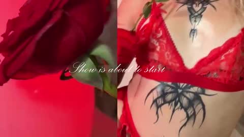 Snapshot of misschloe__ chatting on 02-20-25, 11:10 Chloe freelance model Please your thumbs up are important online show from 02-20-25, 11:10