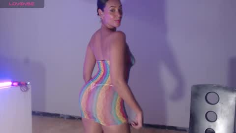 Snapshot of misscruzxz chatting on 11-05-25, 02:11 Donna di Diamanti online show from 11-05-25, 02:11