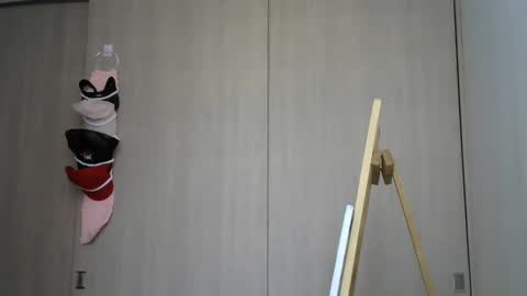 Snapshot of misselii chatting on 01-11-25, 03:20 melodie online show from 01-11-25, 03:20