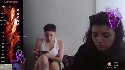 Snapshot of misselii chatting on 02-06-25, 06:46 melodie online show from 02-06-25, 06:46