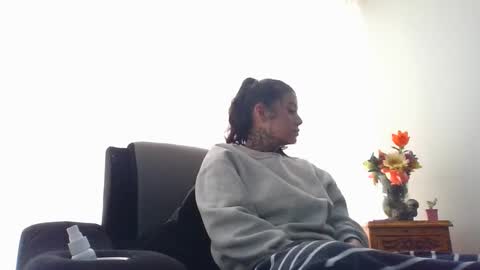 Snapshot of misselii chatting on 03-07-25, 10:54 melodie online show from 03-07-25, 10:54