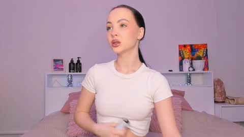 Hello dear my name Elisa online show from 03-02-26, 04:25