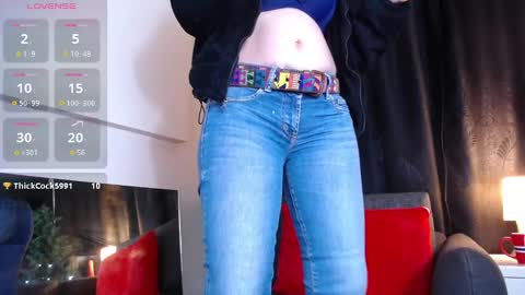 Angela online show from 12-28-24, 11:19