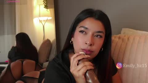 Snapshot of missemily_11 chatting on 05-19-26, 09:48 Yuliana online show from 05-19-26, 09:48