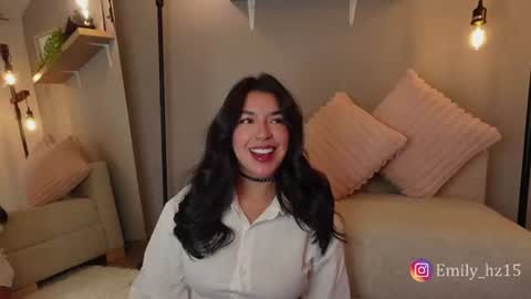 Snapshot of missemily_11 chatting on 07-22-26, 11:02 Yuliana online show from 07-22-26, 11:02
