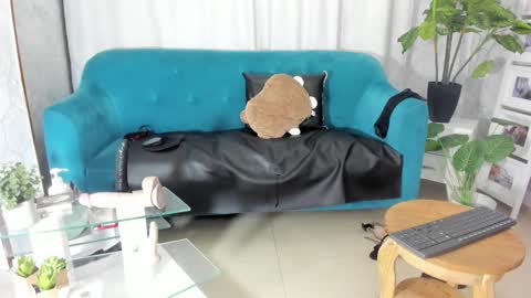 Snapshot of missescarleth chatting on 02-11-25, 08:26 Escarlet online show from 02-11-25, 08:26