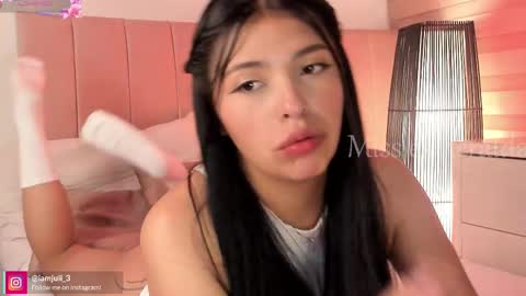 Julieta Arboleda   but i like call me esme online show from 03-05-26, 10:28