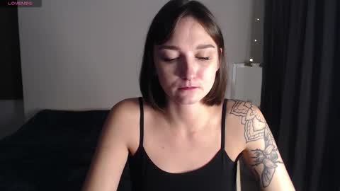 missfiti online show from 10-17-25, 03:14