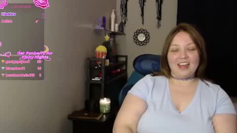 missfoxe12 online show from 12-14-25, 11:31