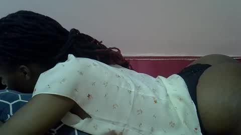 missjade25 online show from 02-19-26, 03:41