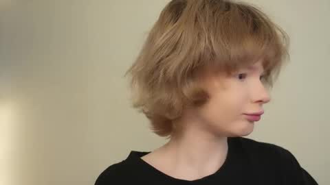 Snapshot of misska__ chatting on 10-28-25, 07:34 BONYA online show from 10-28-25, 07:34