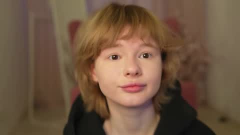 Snapshot of misska__ chatting on 11-09-25, 10:46 BONYA online show from 11-09-25, 10:46