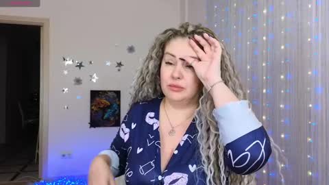 Snapshot of misskassandraa chatting on 01-01-25, 05:00 you can call me Mommymy GoddessMiss Kassandra online show from 01-01-25, 05:00