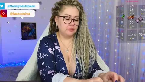 Snapshot of misskassandraa chatting on 01-04-25, 06:40 you can call me Mommymy GoddessMiss Kassandra online show from 01-04-25, 06:40