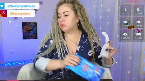 Snapshot of misskassandraa chatting on 01-07-25, 04:37 you can call me Mommymy GoddessMiss Kassandra online show from 01-07-25, 04:37