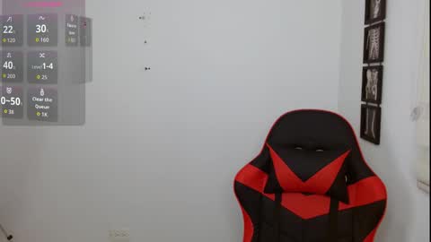 Snapshot of misskatiia chatting on 11-25-25, 10:37 misskatiia online show from 11-25-25, 10:37