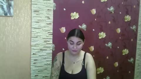 Lisa online show from 01-12-25, 01:32