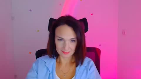 Christina online show from 10-04-25, 11:19