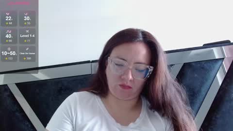 Snapshot of misslady__eva chatting on 12-13-24, 12:17 eva online show from 12-13-24, 12:17