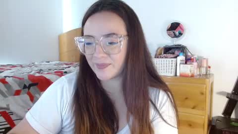 Snapshot of misslady__eva chatting on 02-02-25, 02:24 eva online show from 02-02-25, 02:24