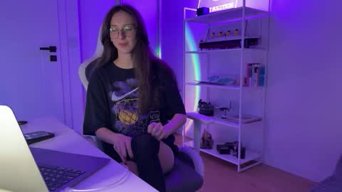 Snapshot of misslalii chatting on 09-30-25, 07:41 misslalii online show from 09-30-25, 07:41