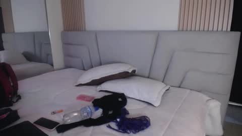 Miss Loise online show from 01-17-26, 03:00