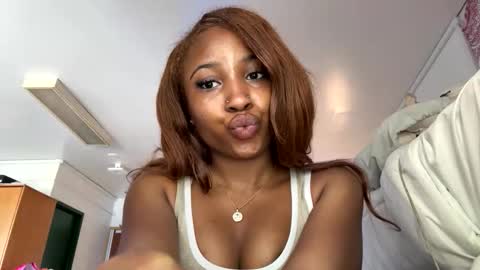 missmarimac online show from 02-13-26, 05:31