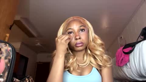 missmarimac online show from 03-17-26, 11:52