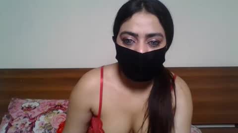 Snapshot of missmask24 chatting on 09-22-25, 01:46 Missmask24 online show from 09-22-25, 01:46