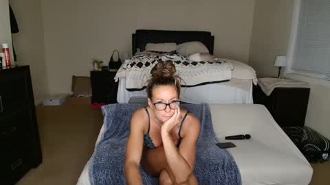 melissa online show from 12-14-24, 08:34