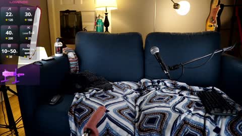 Snapshot of missmelodylane chatting on 12-20-24, 03:14 Melody Lane online show from 12-20-24, 03:14