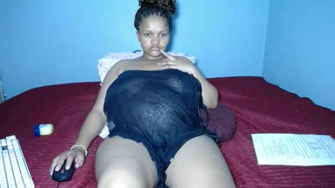 mimmi online show from 11-12-25, 06:52