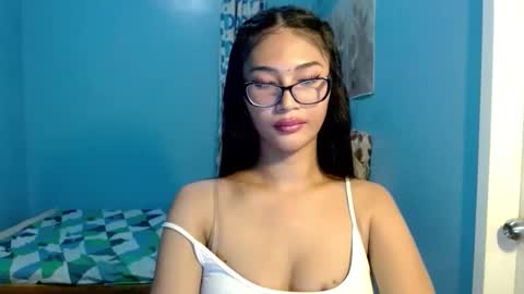 missminervaa online show from 05-12-26, 01:41