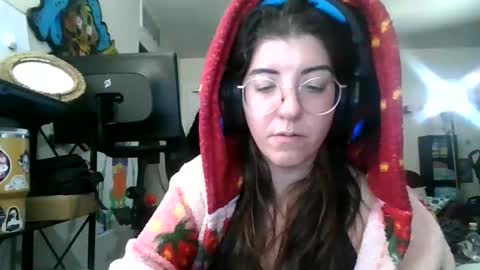 Snapshot of missmonatoyou chatting on 02-12-26, 12:00 MissMona online show from 02-12-26, 12:00