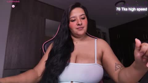 Snapshot of missmoonn chatting on 11-20-25, 11:48 MissMoon online show from 11-20-25, 11:48