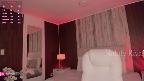 Nataly Rivas online show from 10-13-25, 09:37