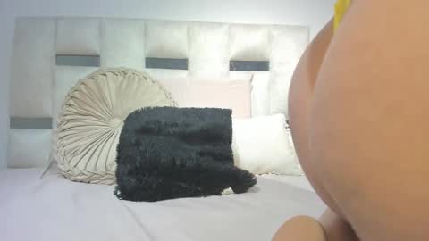 Snapshot of missnatasha05 chatting on 09-10-25, 01:05 missnatasha05 online show from 09-10-25, 01:05