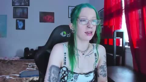 Mistress Nikki Vill online show from 05-27-26, 06:27