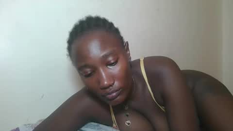 Snapshot of missprettygal chatting on 05-23-26, 02:43 pretty gal online show from 05-23-26, 02:43