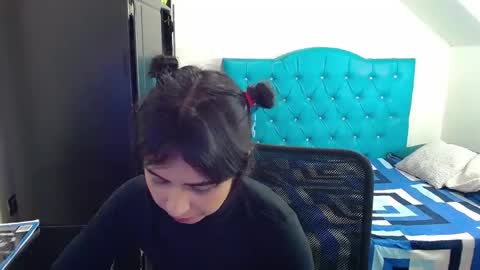 kassandra online show from 01-25-25, 02:04