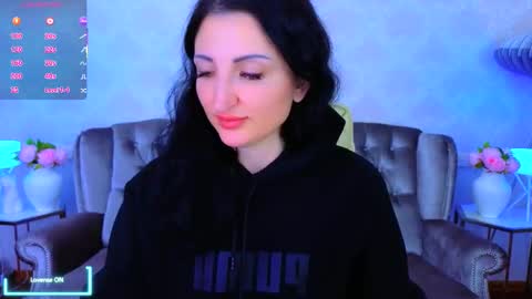 Snapshot of missrossi chatting on 02-05-26, 02:22 missrossi online show from 02-05-26, 02:22