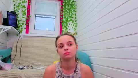 . online show from 11-20-25, 06:35