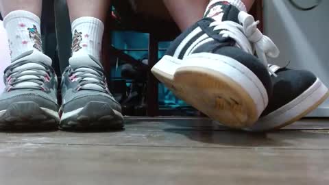 TELL ME MISS online show from 02-12-26, 05:08