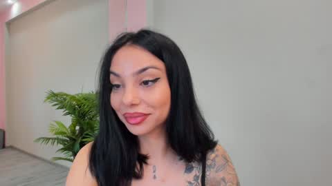 Sienna online show from 04-12-26, 04:28